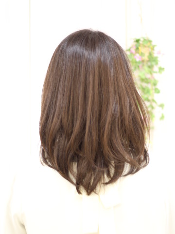 stl0117985 03 - 大人可愛い ふんわり小顔レイヤーミディ☆【Rire尚平】